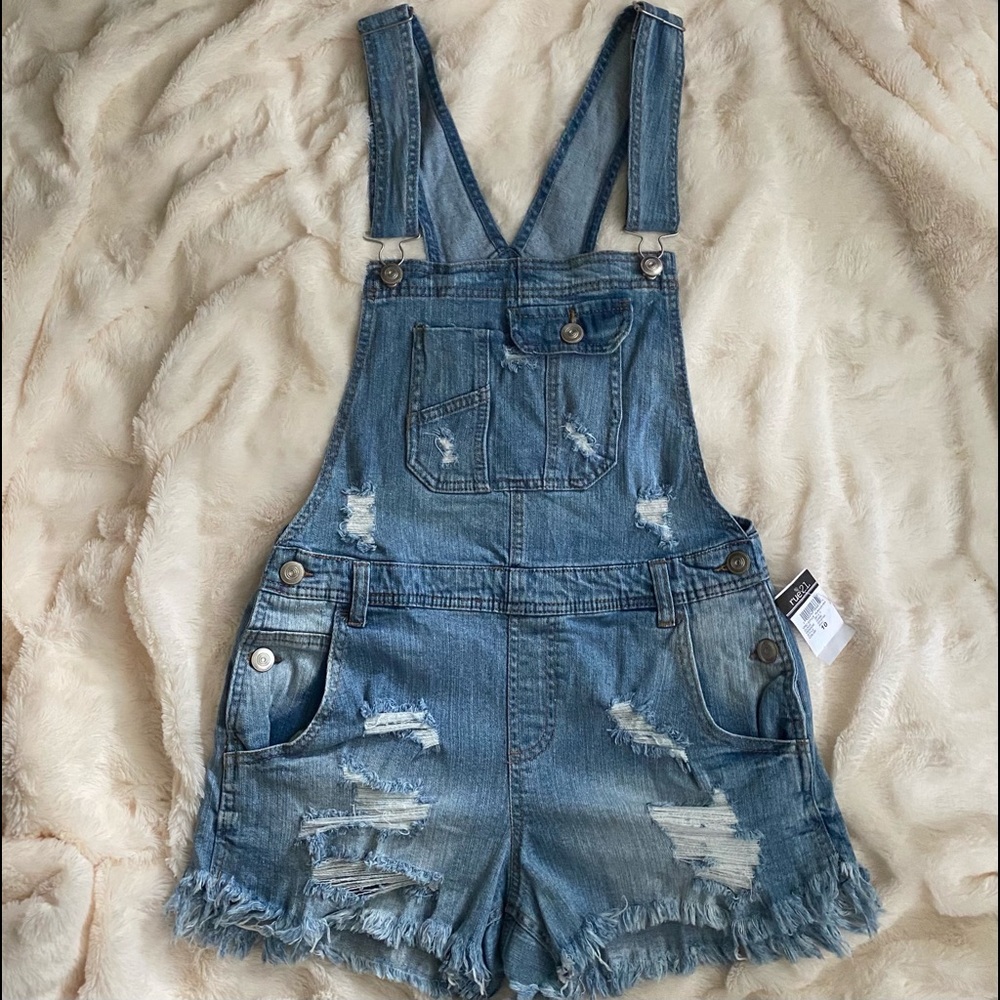 Jean • Denim • Shortalls • Short Overalls • Rue 21 • NWT •